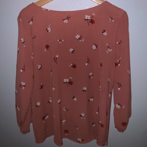 Pink Republic blouse - Picture 2 of 3
